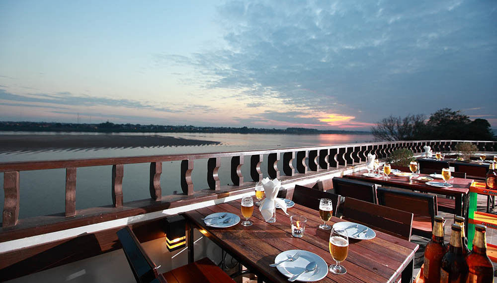 Seasons Riverside Hotel Vientiane Exterior foto